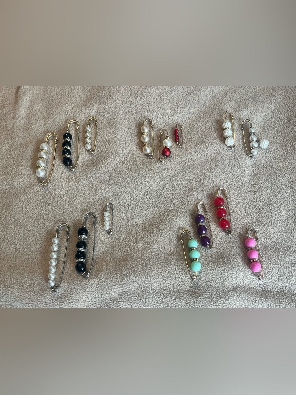 NWOT Pearl and Multicolor Bead Safety Pin Brooch Gold & Silver/Multi Bundle